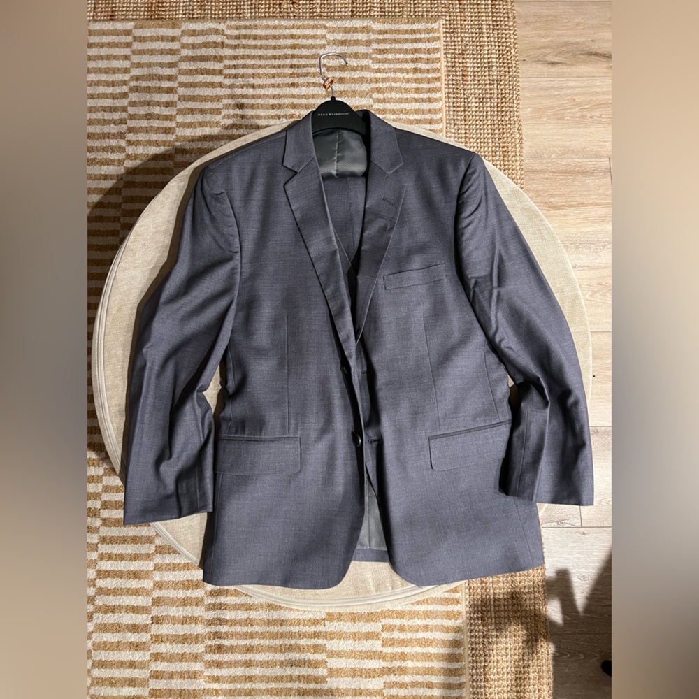 Pronto Uomo 3 Piece Grey Suit Jacket, Vest and Pants 30S